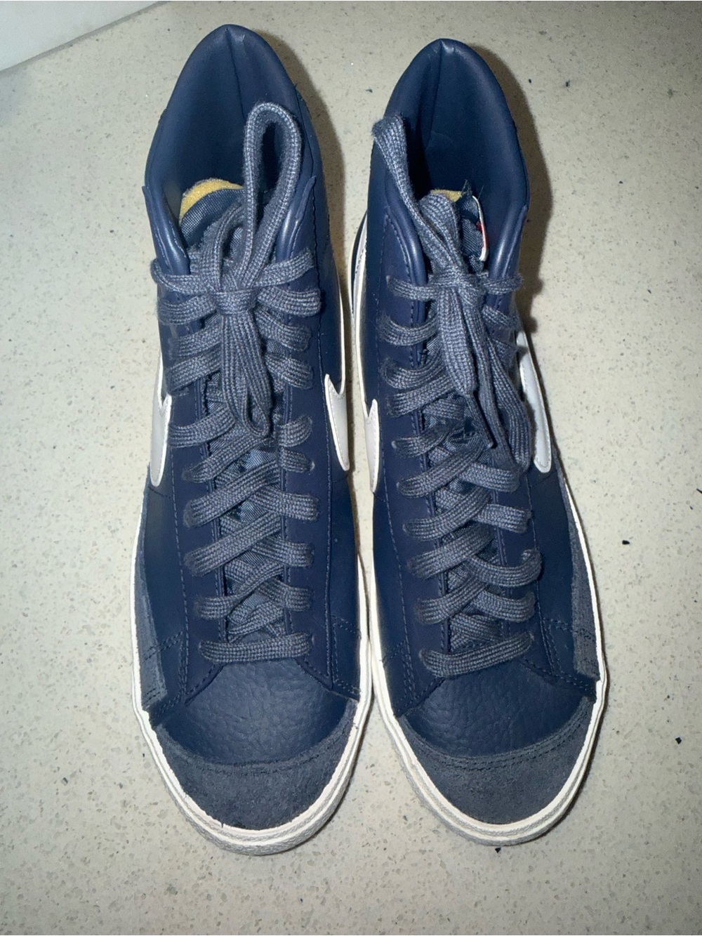 Blazer Mid '77 Vintage High-Top Sneakers in Midnight Navy Blue BQ6806